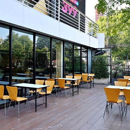 Anya Nana At Sukhumvit Bangkok Hotel Exterior photo