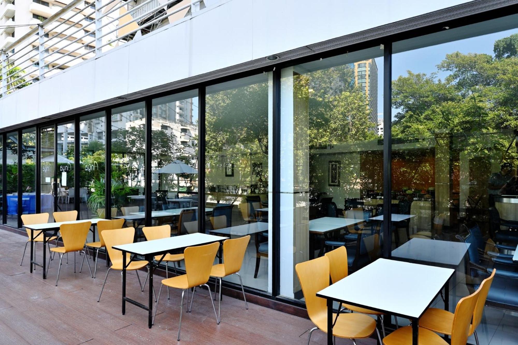 Anya Nana At Sukhumvit Bangkok Hotel Exterior photo