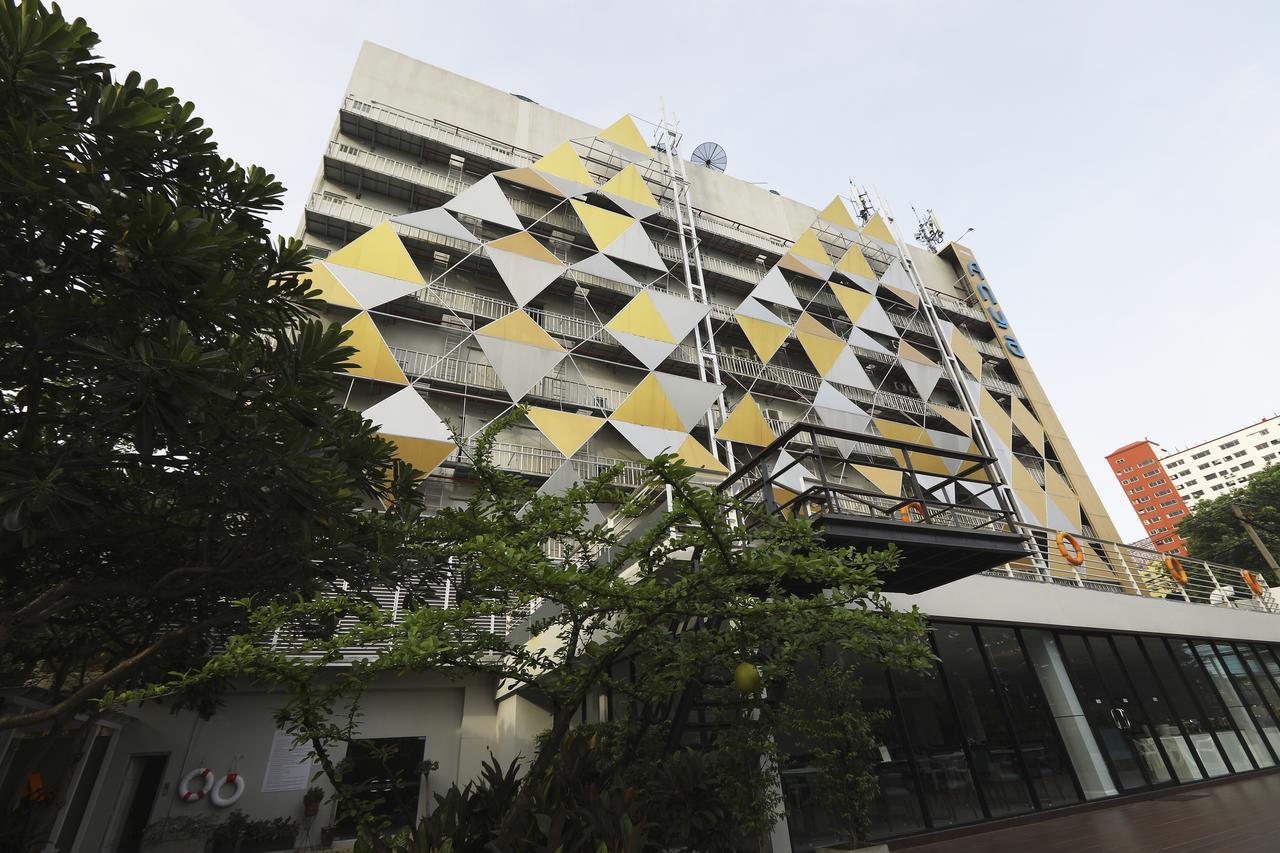 Anya Nana At Sukhumvit Bangkok Hotel Exterior photo